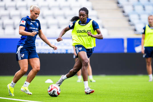 IFK Norrköpings Molly Wiklander och Maya Aliyah Antoine