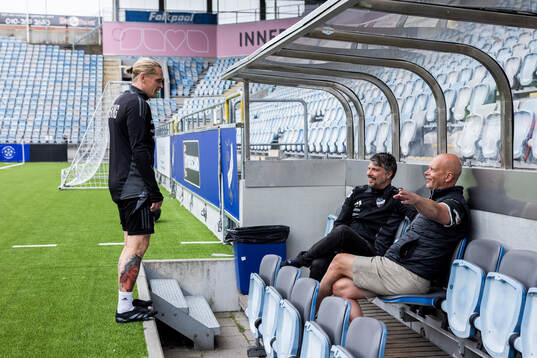 IFK Norrköpings Ari Skúlason, idrottspsykolog Daniel