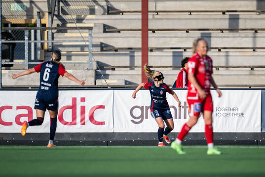FC Rosengårds Sofie Bruun Bredgaard jublar