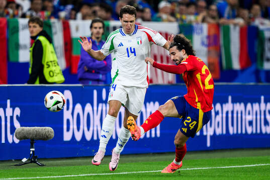 Federico Chiesa of Italy and Marc Cucurella of Spain