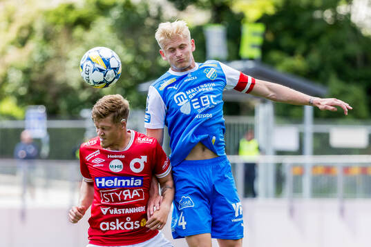 Degerfors Kevin Holmén och IK Oddevolds Philip