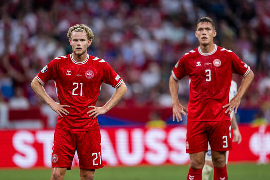 Morten Hjulmand and Jannik Vestergaard of Denmark