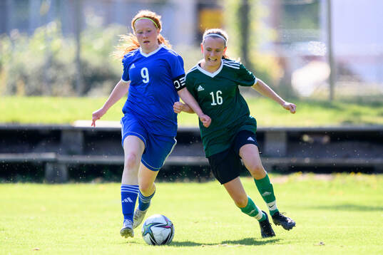 Maja Bohm, Trångfors IF Boden och Ella Packendorff, IF
