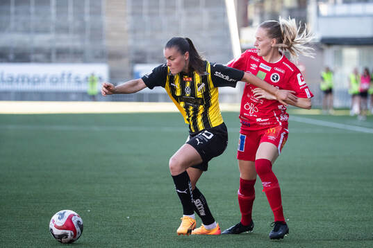 Häckens Hanna Wijk och KIF Örebros Beatrice Gärds