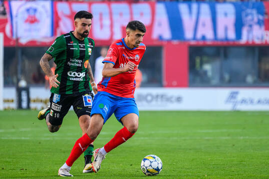Varbergs Diego Montiel och Helsingborgs Amar Muhsin