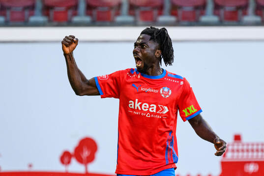 Helsingborgs Benjamin Acquah jublar efter 1-0