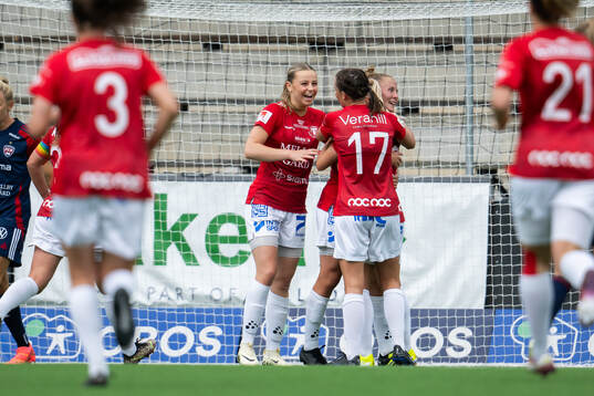 Trelleborgs Anna Sofie Rewucha jublar efter 0-1