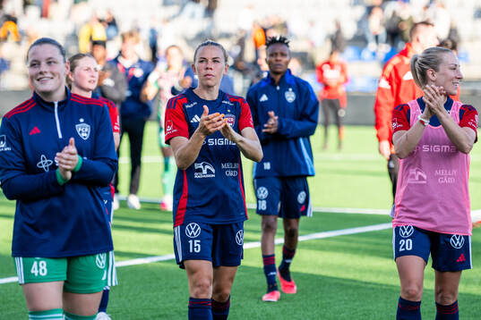 FC Rosengårds Jessica Wik jublar efter slutsignalen