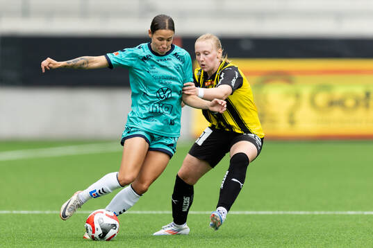 Kristianstads Tabitha Michelle Tindell och Häckens Johanna