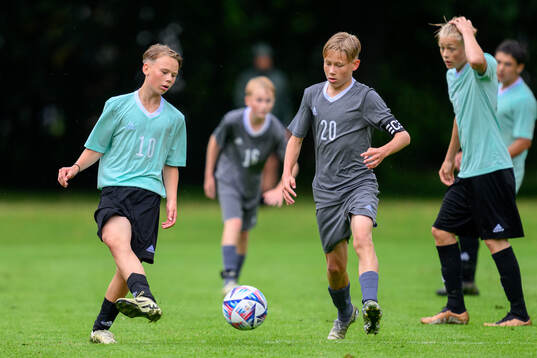 Mille Ekre, Myrbäck Boo FF och Isak Järdler, Östers IF