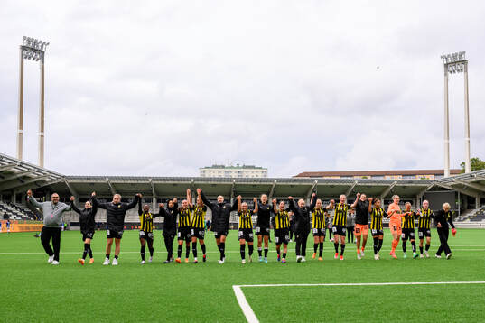 Häckens spelare tackar publiken