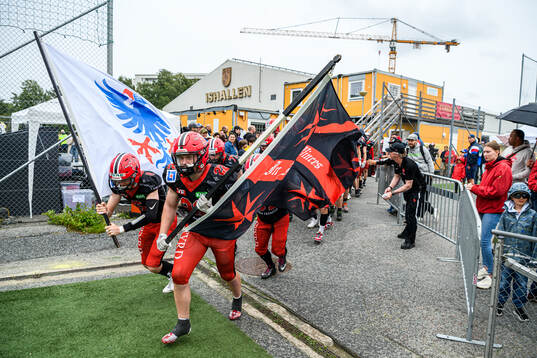 Carlstad Crusaders spelare gör entré
