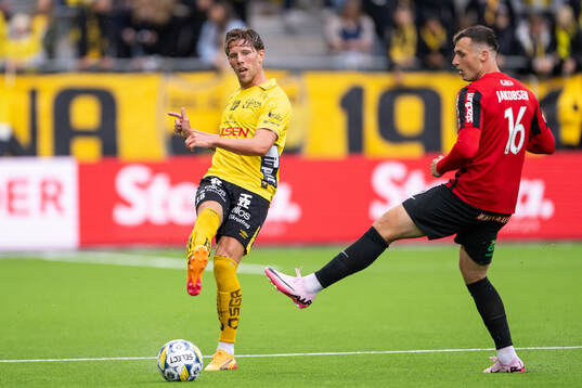 Elfsborgs Noah Söderberg och Brommapojkarnas Adam Skanning