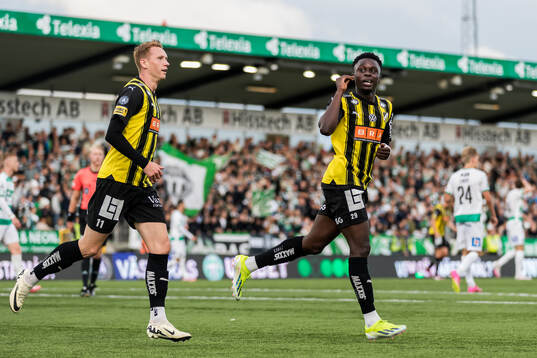 Häckens Zeidane Inoussa jublar