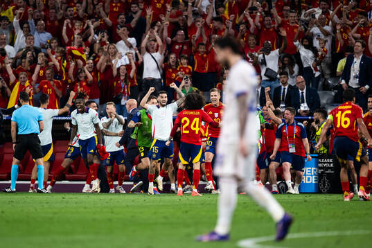 Alejandro Baena and Daniel Olmo of Spain celebrate