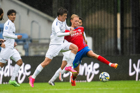 Helsingborgs Alvin Nordin och Köges Mike Jensen
