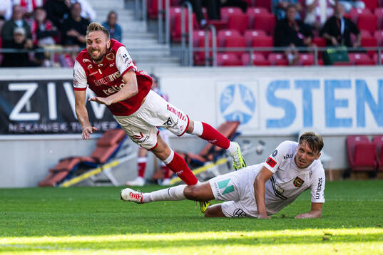 Kalmars Jonathan Ring och Brommapojkarnas Alexander Abrahamsson