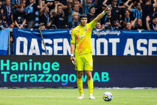 Djurgårdens målvakt Jacob Widell Zetterström