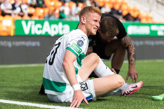 Västerås Daniel Ask har ont och får vård