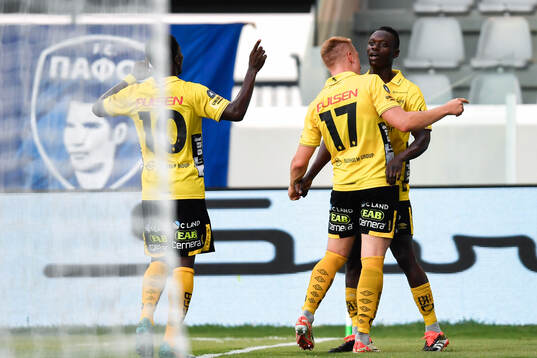 Timothy Noor Ouma of Elfsborg celebrates the 1-1 goal