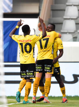 Timothy Noor Ouma of Elfsborg celebrates the 0-1 goal