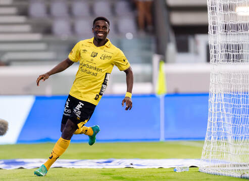 Michael Baidoo of Elfsborg celebrates