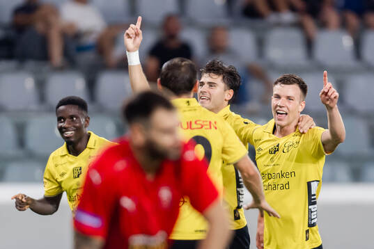 Andri Fannar Baldursson of Elfsborg celebrates the 2-3 goal