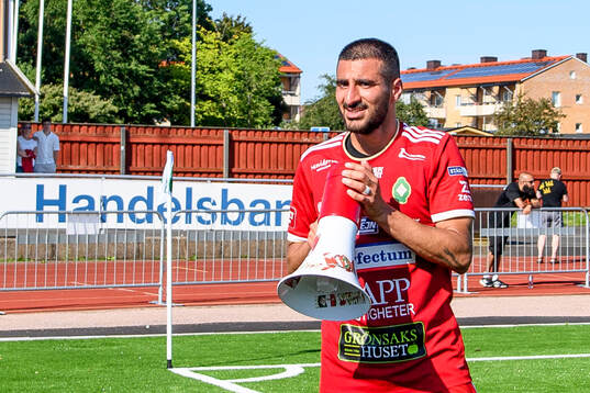 Skövde AIKs Elmar Abraham jublar