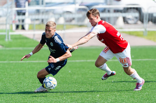 Utsiktens Erik Westermark och Sandvikens IFs Daniel