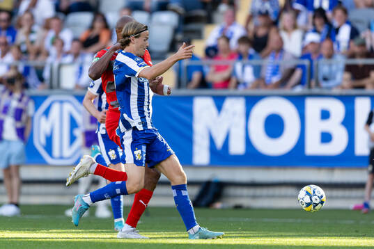 IFK Göteborgs August Erlingmark och Västerås Jabir