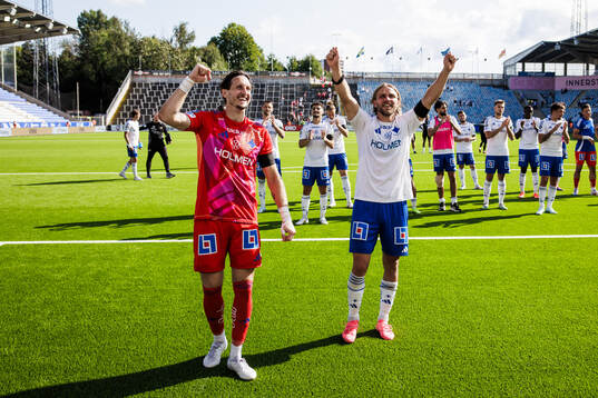 IFK Norrköpings David Mitov Nilsson och Christoffer Nyman jublar