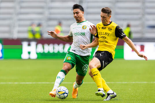 Hammarbys Jusef Erabi och Mjällbys Elliot Stroud