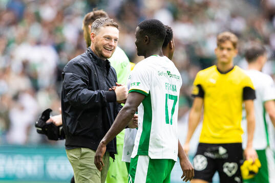 Hammarbys tränare Kim Hellberg jublar
