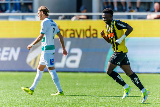 Häckens Zeidane Inoussa jublar