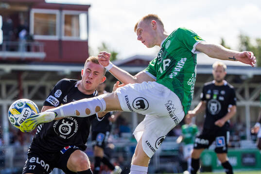 Örebros Valgeir Valgeirsson och Brages Christopher