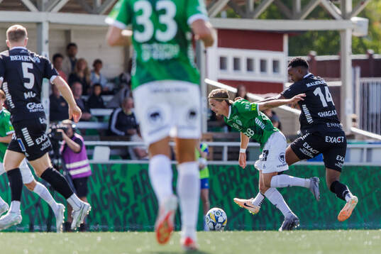 Brages Johan Arvidsson och Örebros Hamse Shagaxle