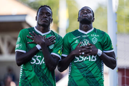 Brages Adil Titi jublar