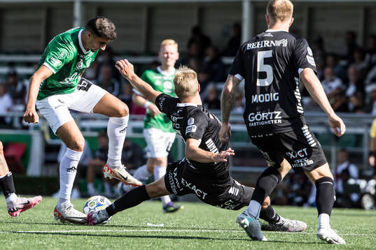 Brages Ferhan Abic och Örebros Jesper Modig