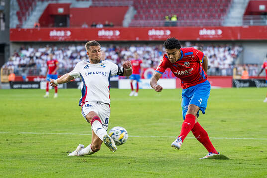 Östers Ivan Kricak och Helsingborgs Milan Silva Rasmussen
