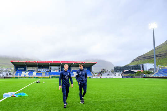 Fitness trainer Tom Noon and Assistant coach Martin Falk of