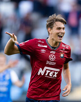 Örgrytes Noah Christoffersson jublar