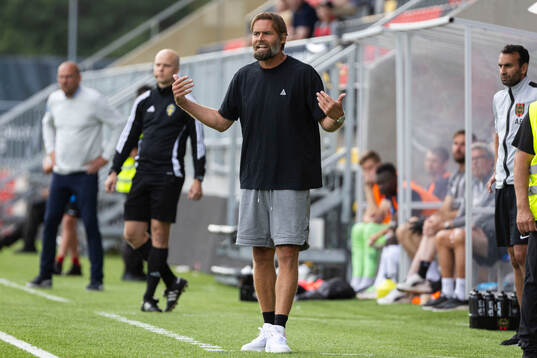 Brommapojkarnas tränare Olof Mellberg