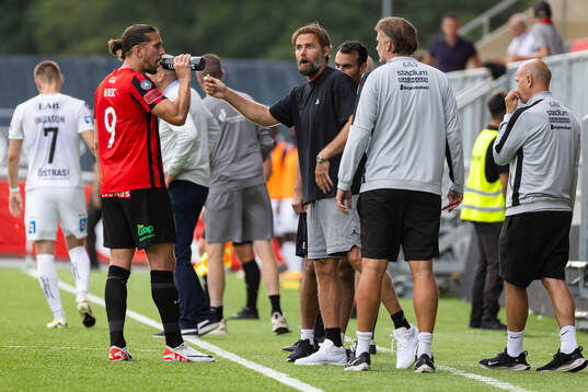 Brommapojkarnas Nikola Vasic och Brommapojkarnas tränare