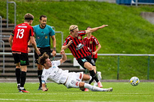 Halmstads Noah Söderberg och Brommapojkarnas Alexander