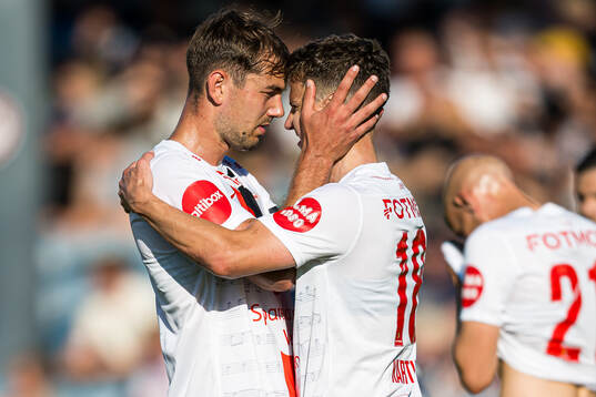 Sander Kartum of Brann celebrates after scoring the 1-3 goal