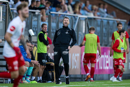 Eirik Horneland, head coach of Brann, reacts