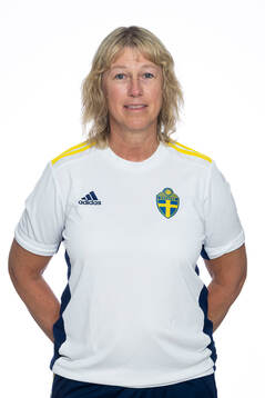 Anna Stoltze poserar för ett porträtt