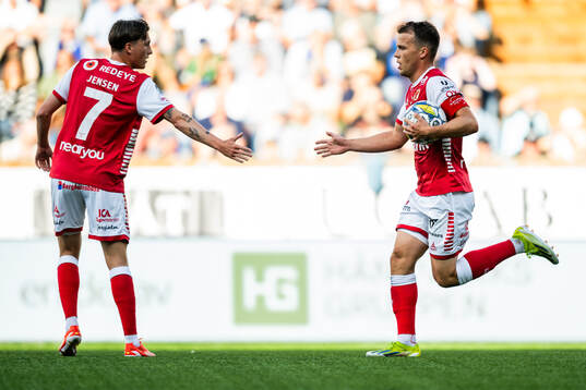 Kalmars Simon Skrabb jublar efter 3-1