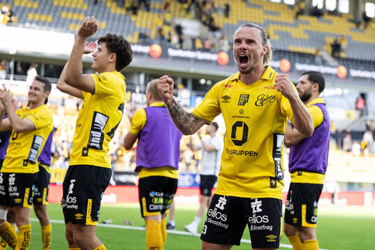 Elfsborgs Niklas Hult jublar