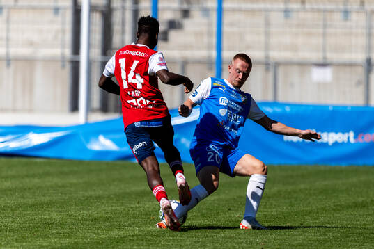 Sandvikens IFs Lague Byiringiro och IK Oddevolds Adam